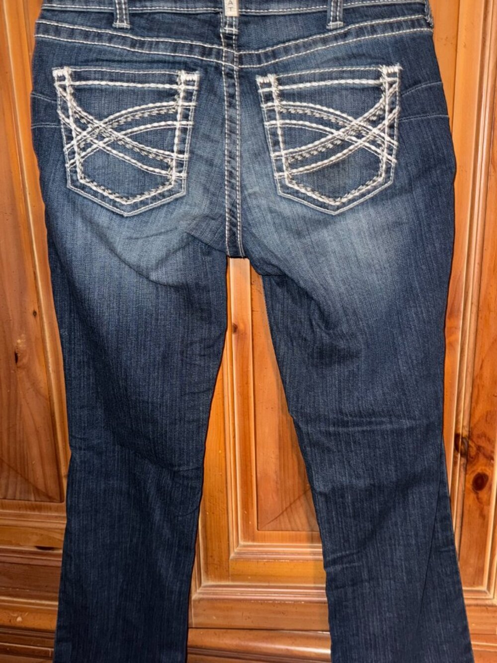 Ariat R.E.A.L. Mid Rise Bootcut Jeans Whipstitch Dark Wash Size 28 - Picture 3 of 3